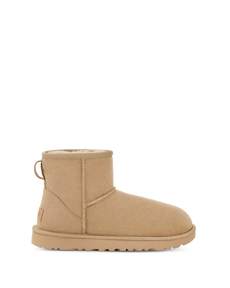 Boots classic mini ugg