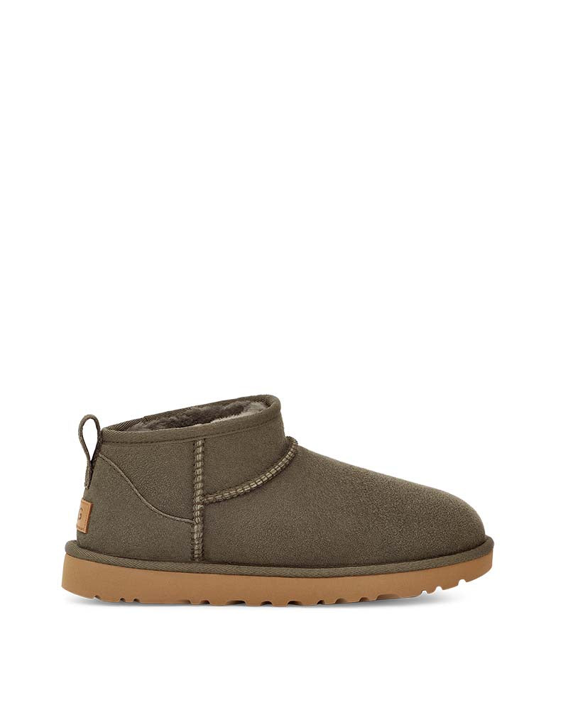 Boots classic ultra mini ugg